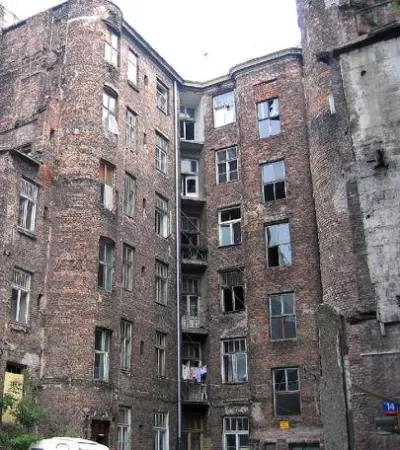slum housing
