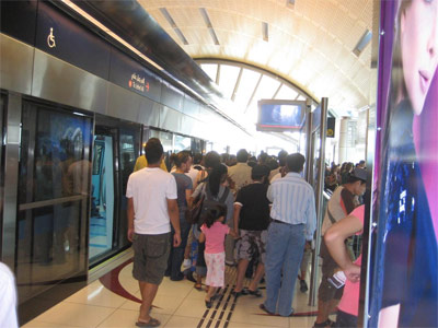 Dubai Metro: Disembarking at the Mall of the Emirates station.