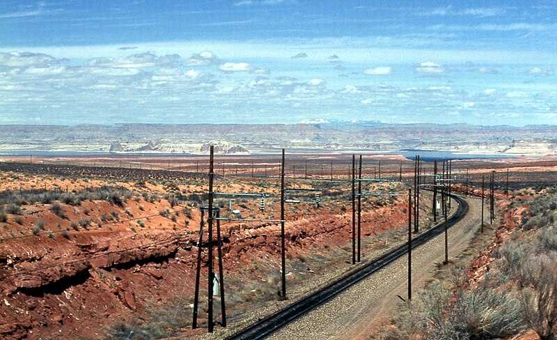 Federal Regulators Reject Energy Projects on Navajo Land - Vimarsana News