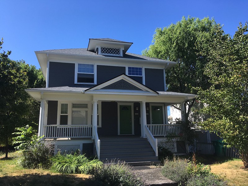 Statewide Zoning Changes Adopted in Oregon to Limit Parking, Add Missing Middle - Vimarsana News