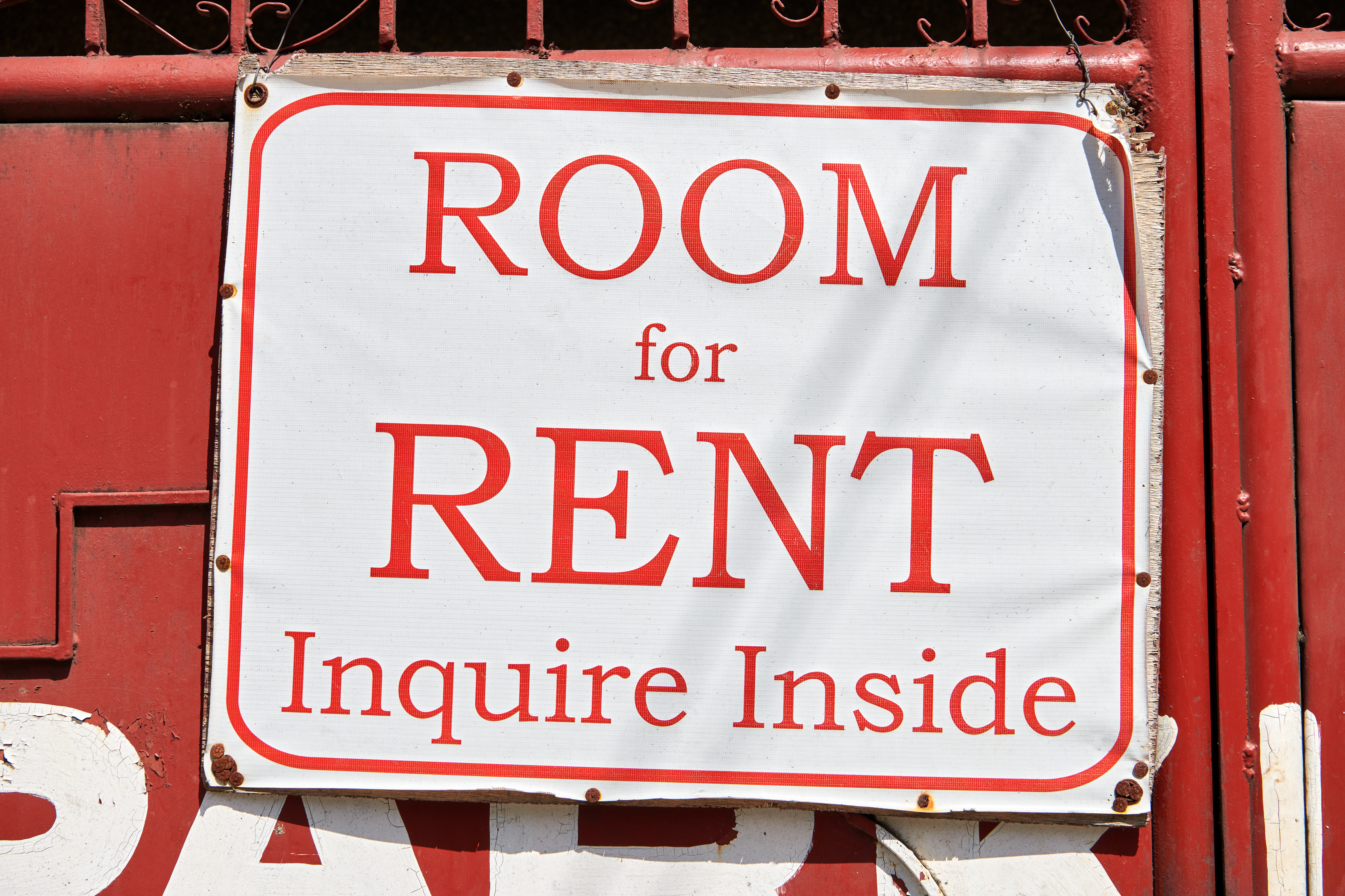 In Most U.S. Cities, Archaic Laws Limit Roommate Living - Vimarsana News