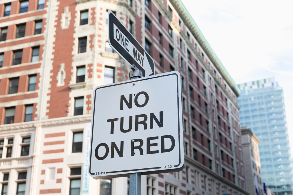 San Francisco Moves to Ban Right Turns on Red