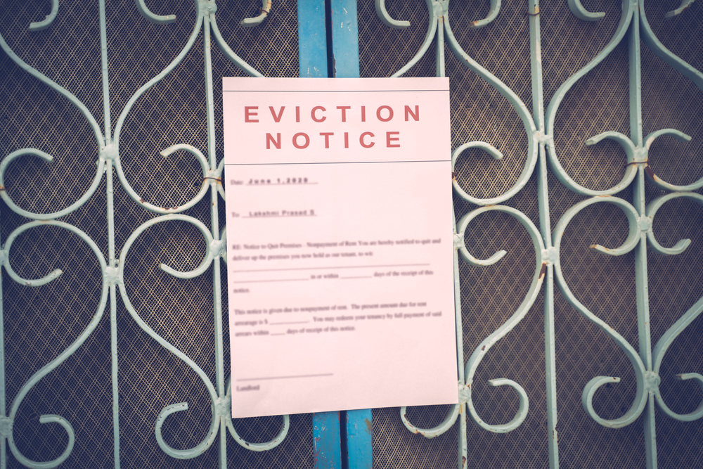 Study: Tenant Distance From Court Affects Eviction Risk - Vimarsana News