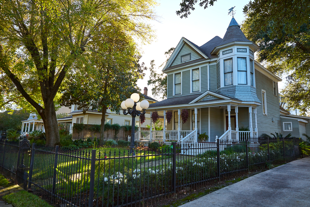 Houston Leaders Debate Merits of 'Conservation Districts' Proposal - Vimarsana News