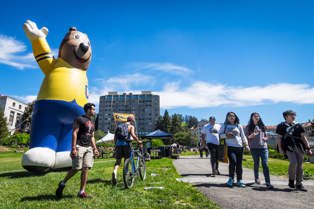 U.C. Berkeley To Reduce Enrollment by Thousands, Court Decides - Vimarsana News