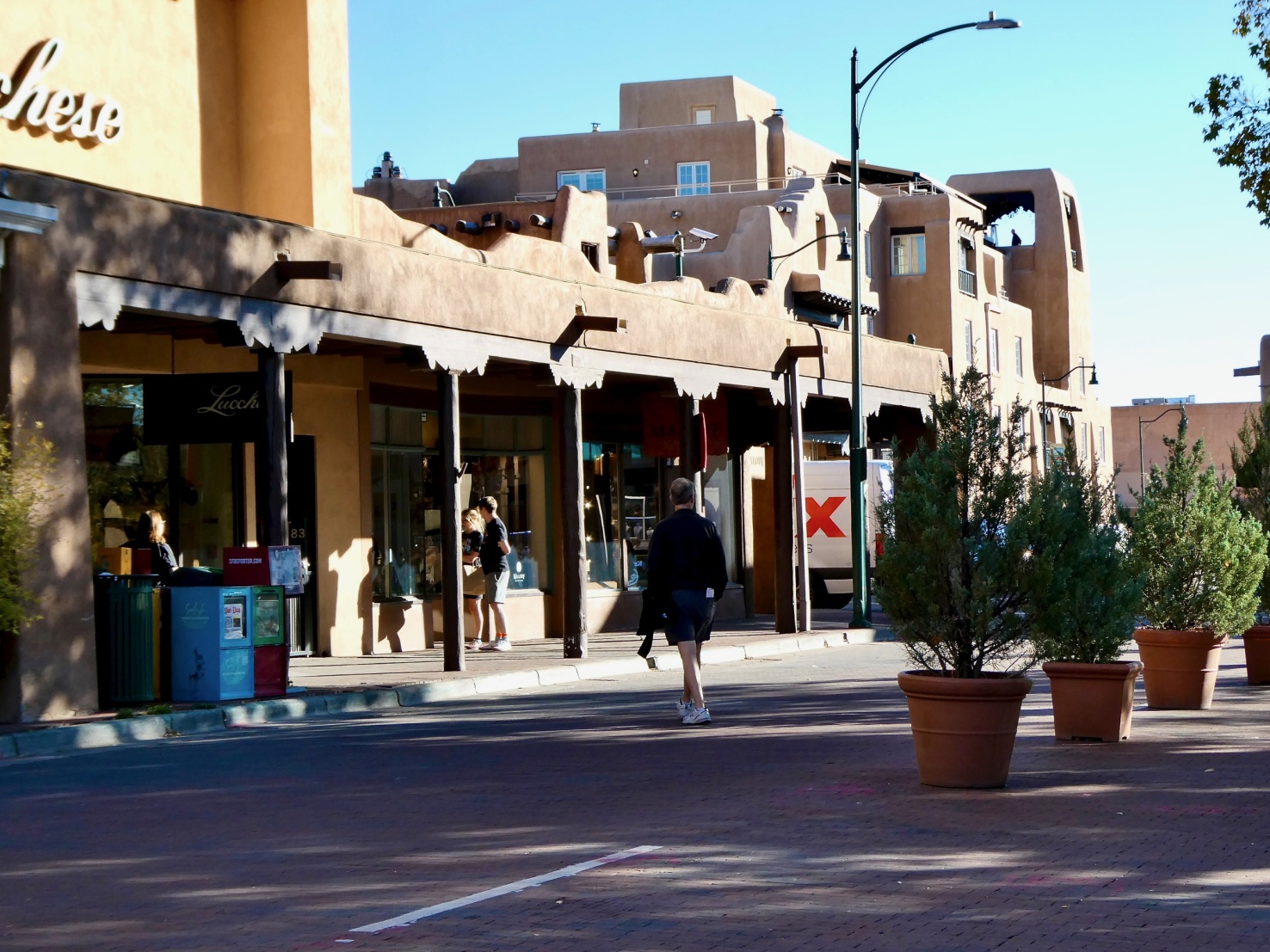 Adobe buildings in downtown Santa Fe, New Mexico.