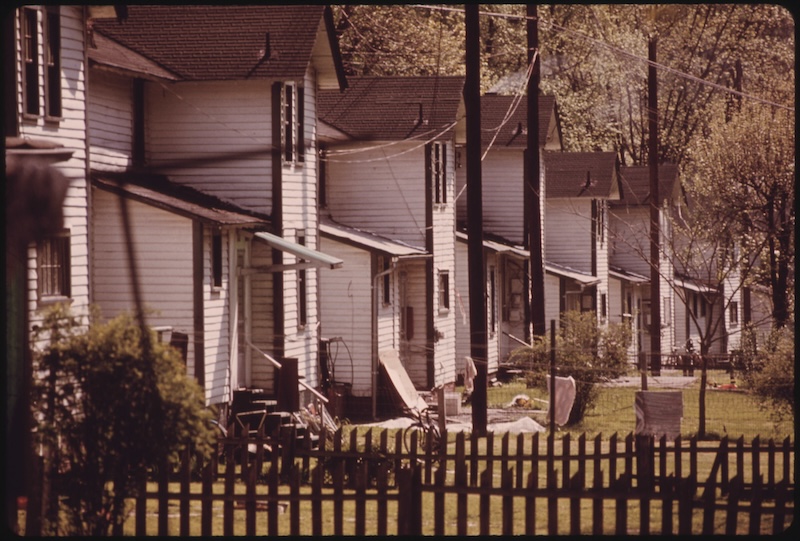 Supervisors’ housing in Dehue, West Virginia, a company town built by the Youngstown Steel Corporation. Image: U.S. National Archives.