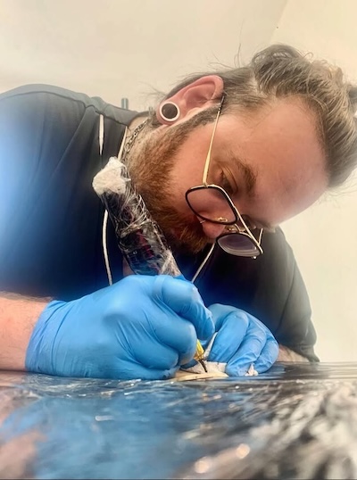 Sean Colgrave, tattooing.