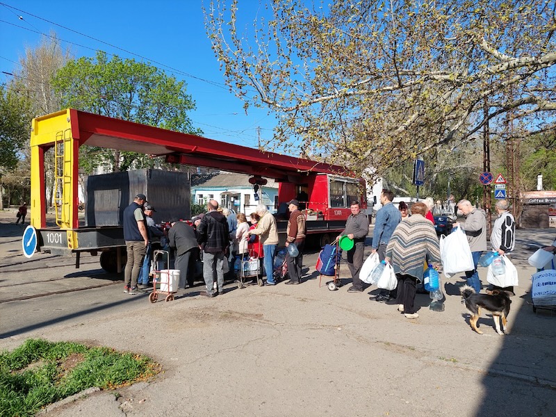 Converted trolleybus delivering water in Mykolaiv. 