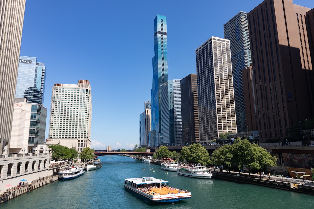 The St. Regis towers over the Chicago River
