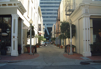 Hotaling Pl.