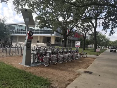 Houston BCycle bike share station full of bikes at University of Houston