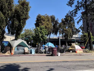 A homeless emcampment in Oakland, California