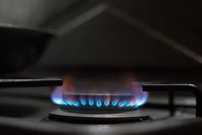 Natural gas stove with blue flame