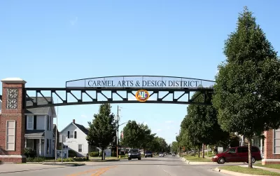 Carmel, Indiana street
