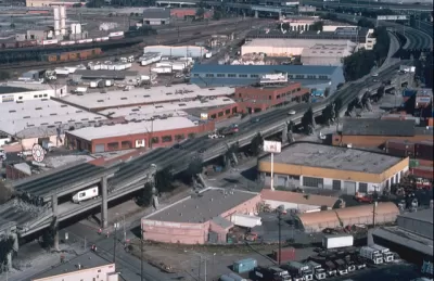 Nimitz Freeway
