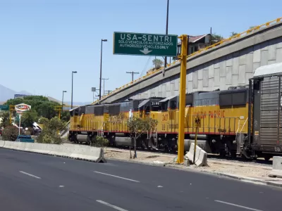 Mexico Train