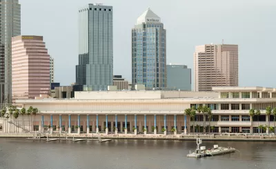 Tampa 