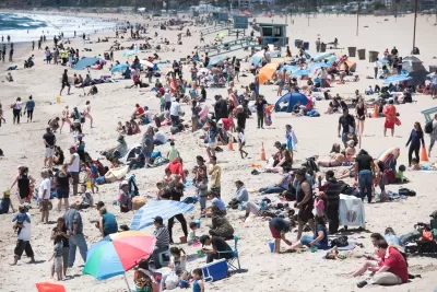 A crowded sunny day at Santa Monica beach