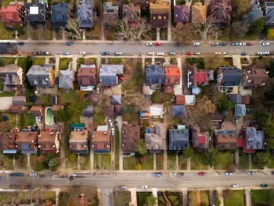 Bird's eye view of single-family homes in Pittsburgh, Pennsylvania.