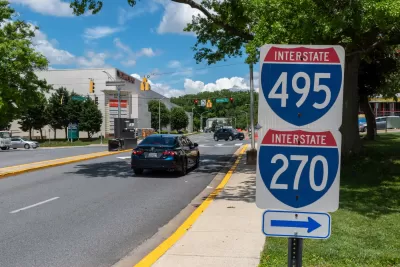Signs for Interstate 270 and Interstate 495 on roadside in Maryland