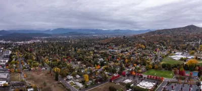 Aerial view of Grants Pass, Oregon on cloudy day.