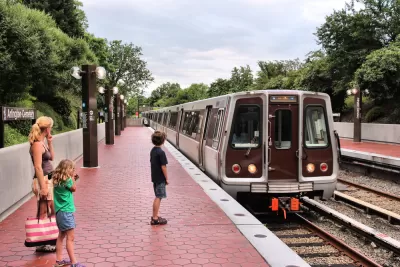 Arlington Cemetery Station