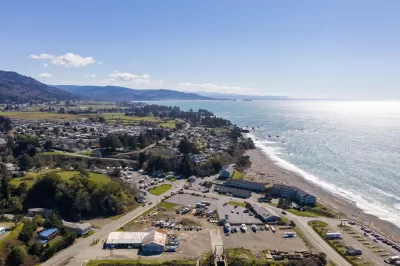 An aerial image of the city of Brookings, Oregon, a small town located on the Pacific Coast.