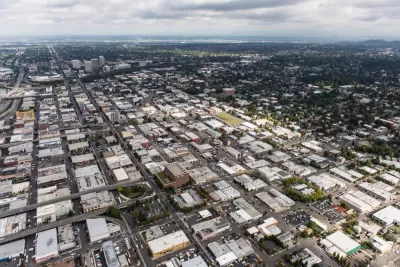 An aerial image of the neighborhood of Buckman in Portland, Oregon.