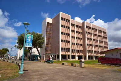 6-story building at Honolulu Community College.