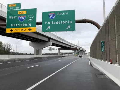 View south along Interstate 95 (Pennsylvania Turnpike Delaware River Extension) at Exit 40 (Interstate 276 WEST/Pennsylvania Turnpike, Harrisburg) in Bristol Township, Bucks County, Pennsylvania