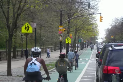 Protected bike lane New York