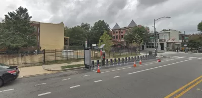 11th Street and Park Road