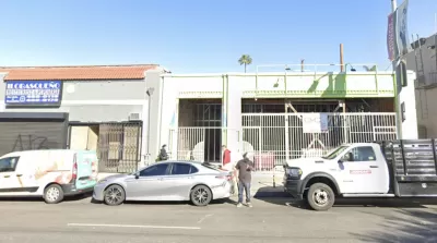 Google street view of single-story storefronts in Los Angeles