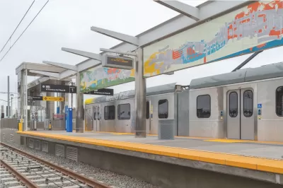 Fairview Heights K Line station, Los Angeles