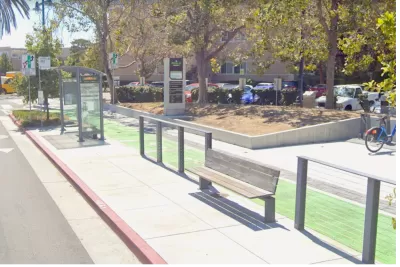Google Maps view of bus stop wth bench and shelter in Emeryville, California