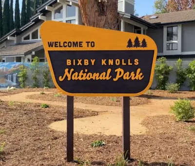 Sign for "Bixby Knolls National Park" in NPS style.