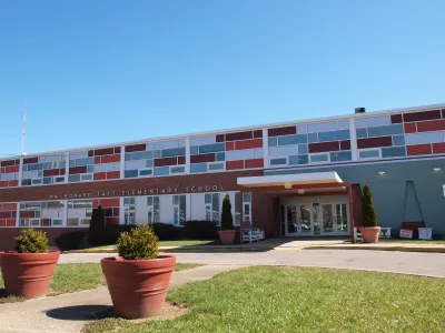 Color-blocked facade of elementary school in CIncinnati, Ohio.