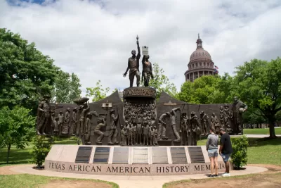 People in front of Texas African American History Memorial, Texas State Capitol Grounds