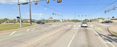 An intersection with bike lanes in Tulsa, Oklahoma