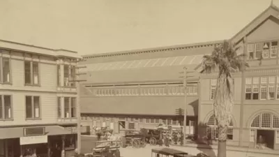 Los Angeles Arcade Station