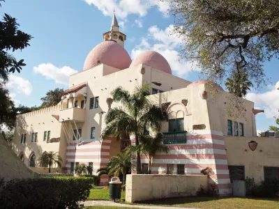 Opa-Locka, Florida