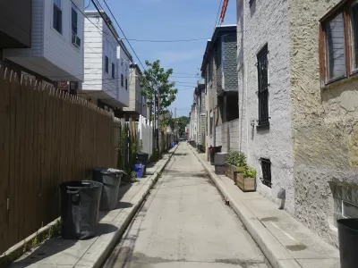Philadelphia Alleyway