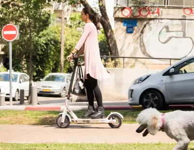 Dockless Scooter Share