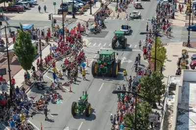 2018 Razzle Dazzle Parade