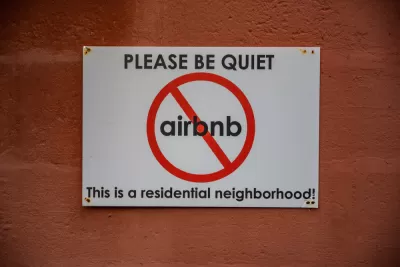 "Please Be Quiet" sign