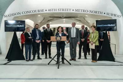 New York Governor Kathy Hochul announces transit project in concourse for new Grand Central Madison station
