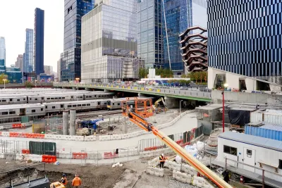 Construction on Hudson River Gateway tunnel in New York City.