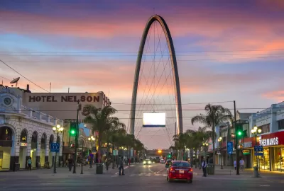 Avenida Revolucion