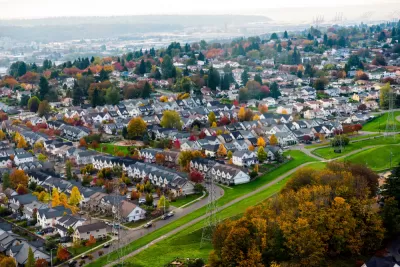 Aerial view of waterfront houses in Seattle, Washington